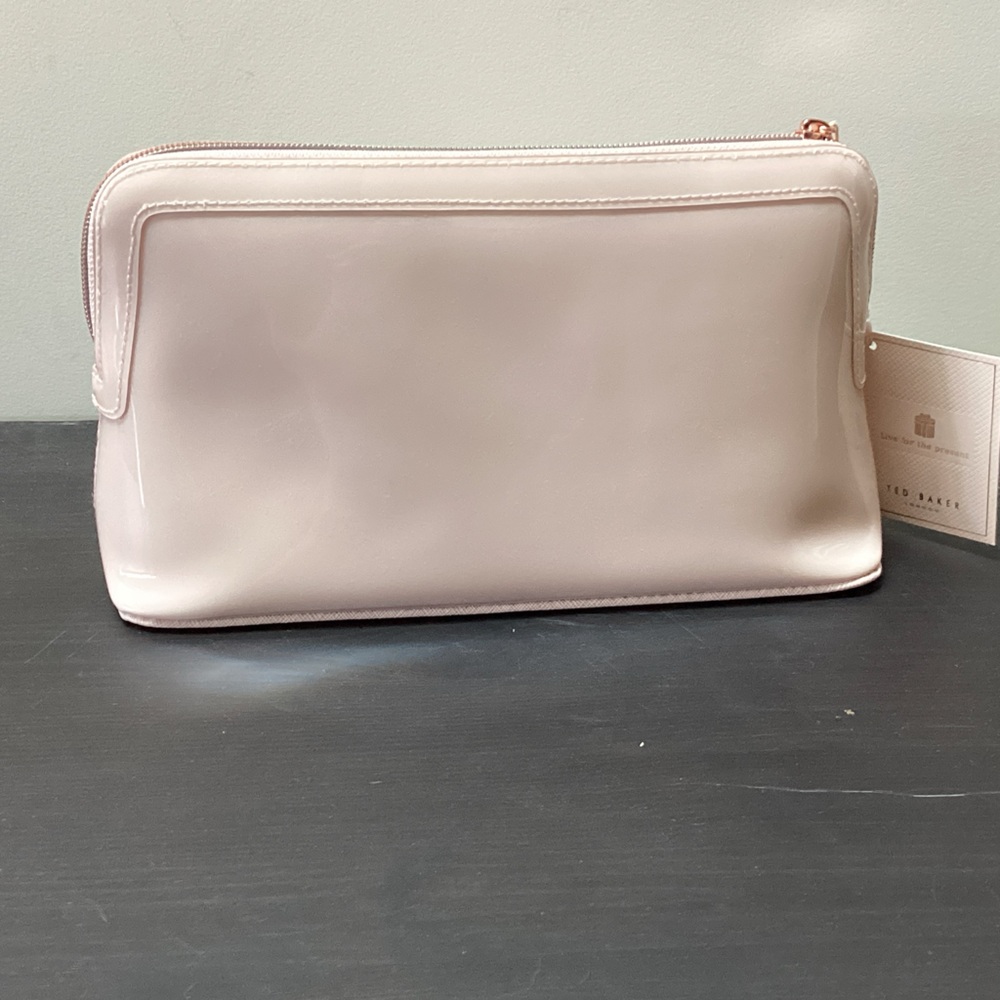 NWT. Ted Baker Blush Large Cosmetic Bag with pale pink bow - Picture 2 of 5